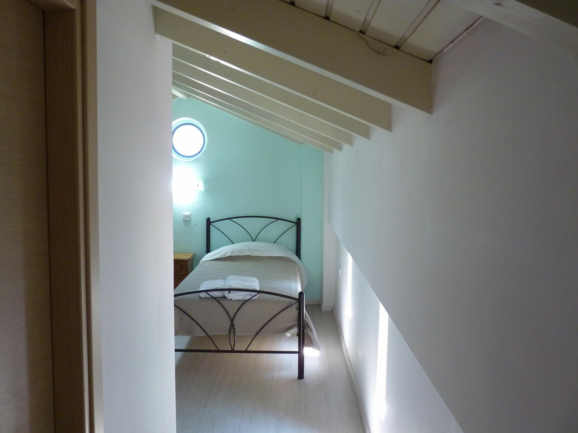 Ilianthos Apartments & Studios 米克罗斯雅洛斯 外观 照片