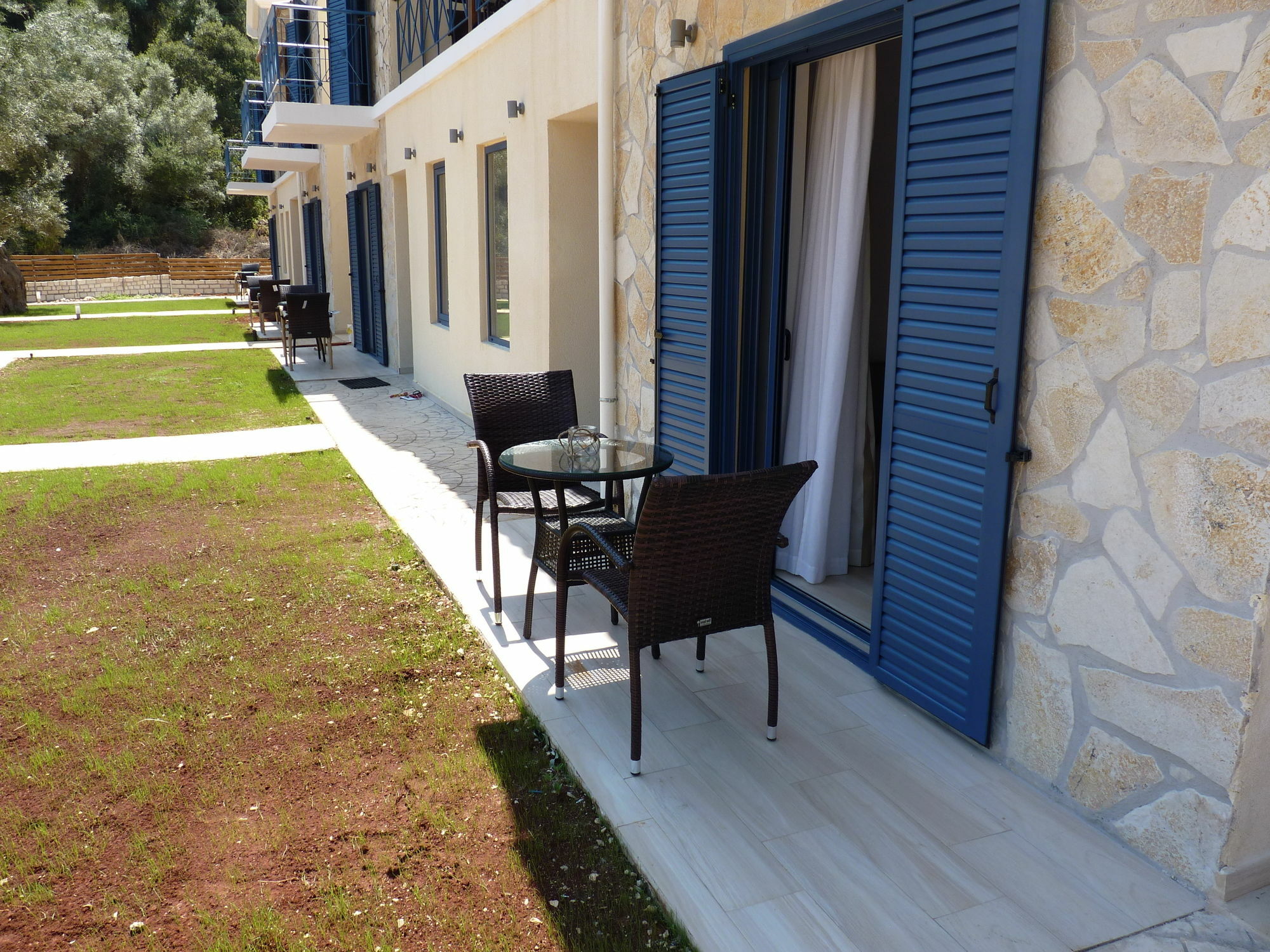 Ilianthos Apartments & Studios 米克罗斯雅洛斯 外观 照片