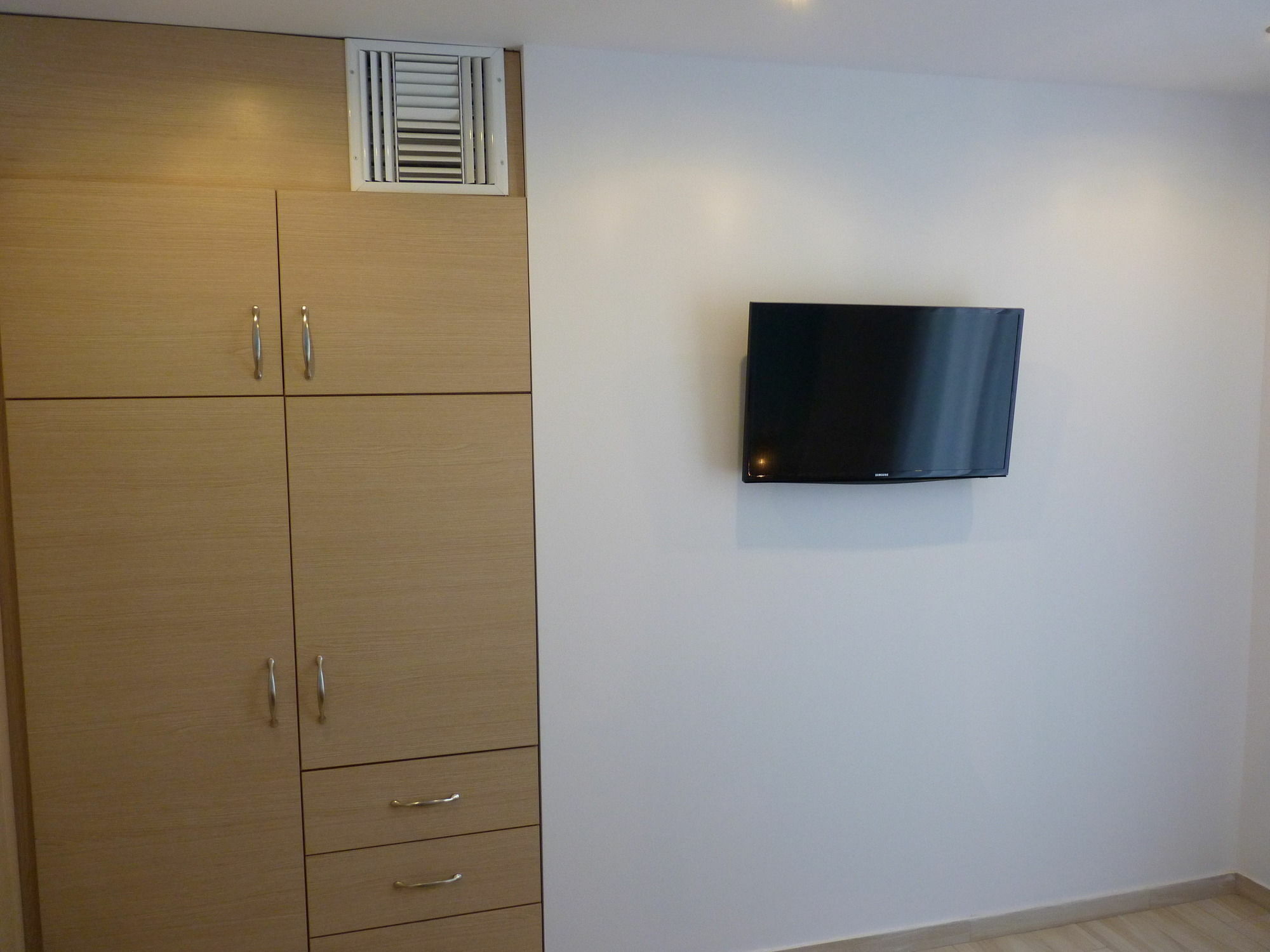Ilianthos Apartments & Studios 米克罗斯雅洛斯 外观 照片